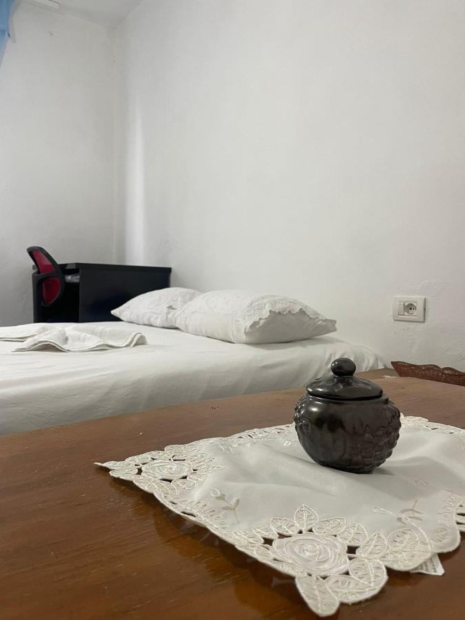 Communist Style Room Shkodër Dış mekan fotoğraf