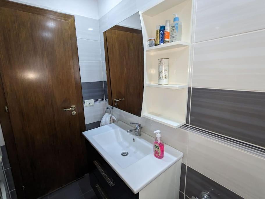 Communist Style Room Shkodër Dış mekan fotoğraf